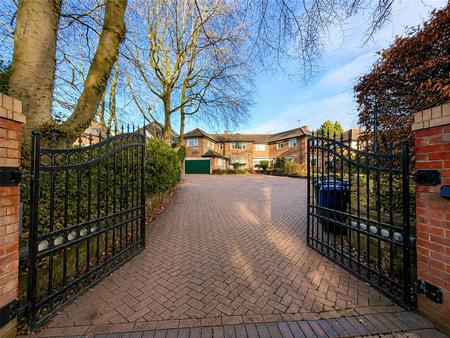 Hampton Lane, Solihull, West Midlands, B91