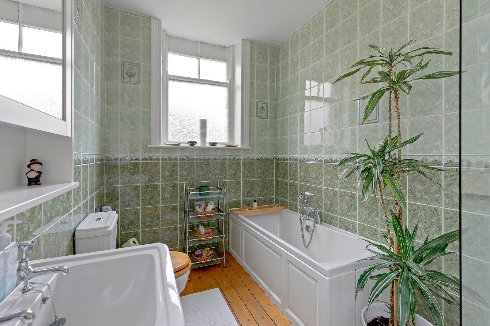 Railway Road, Ilkley, West Yorkshire, LS29