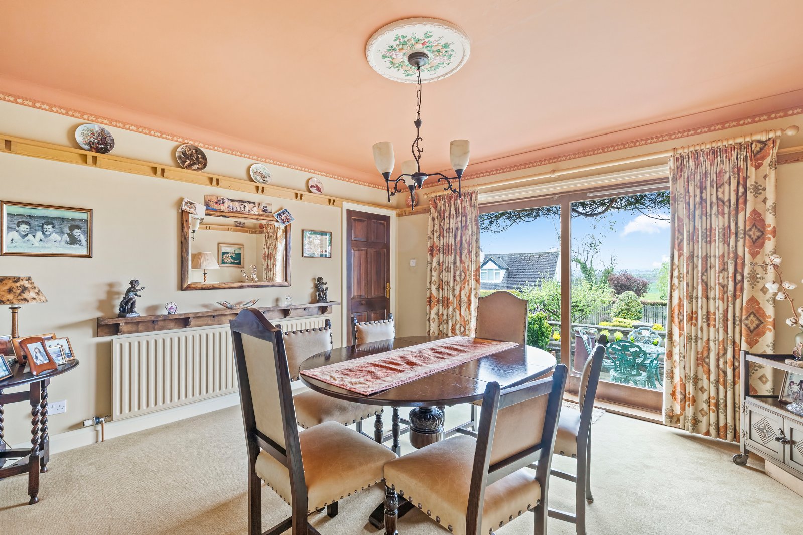 Hillings Lane, Hawksworth, Leeds, West Yorkshire, LS20