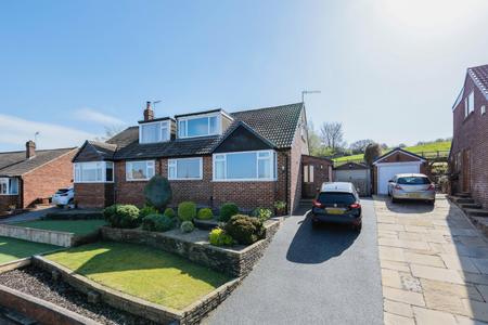 Carr Hill Drive, Pudsey, West Yorkshire, LS28