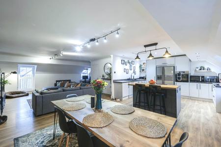 Waters Walk, Apperley Bridge, Bradford, West Yorkshire, BD10