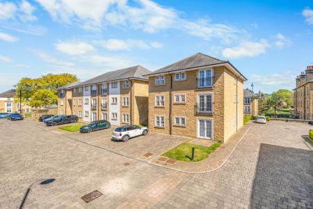 Escroft Court, Clifford Drive, Menston, Ilkley, LS29