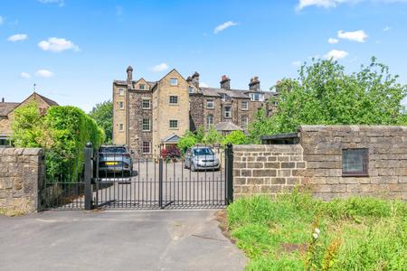 Crossbeck Road, Ilkley, West Yorkshire, LS29