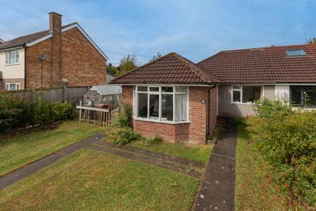 Tredgold Avenue, Bramhope, Leeds, West Yorkshire, LS16