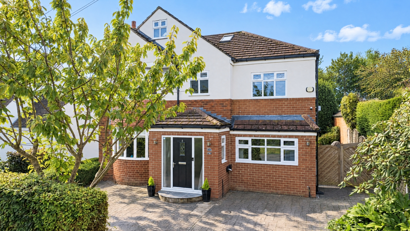 Lee Lane East, Horsforth, Leeds, West Yorkshire, LS18