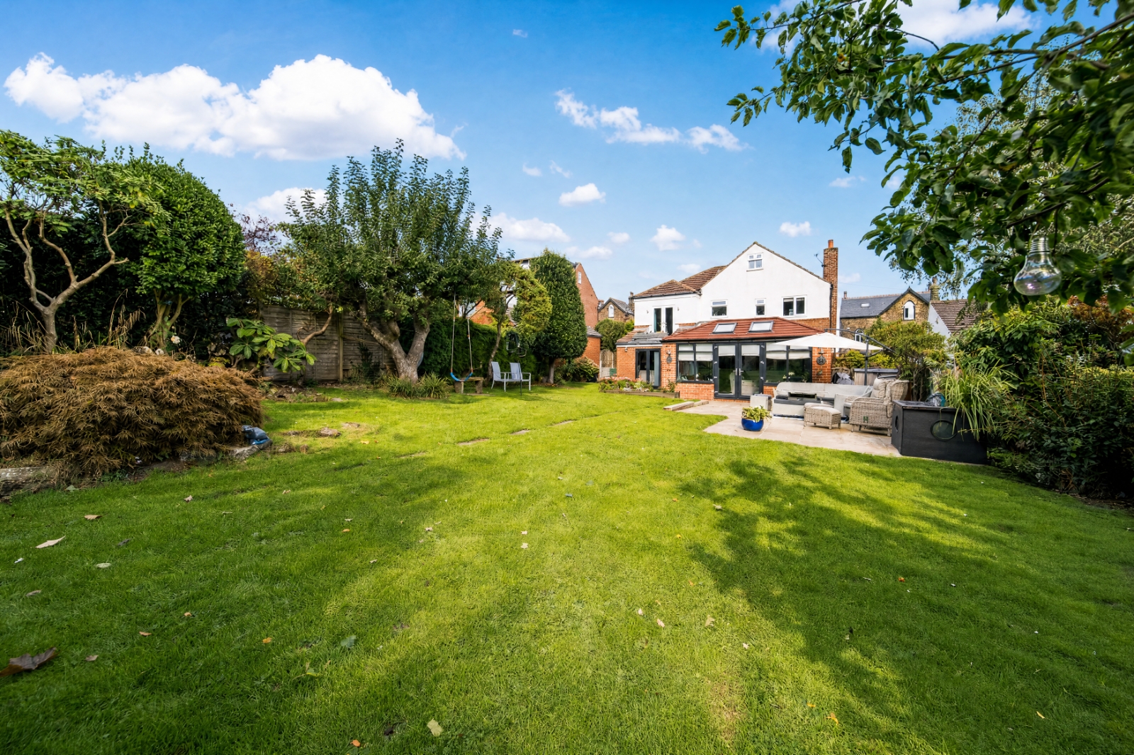 Lee Lane East, Horsforth, Leeds, West Yorkshire, LS18
