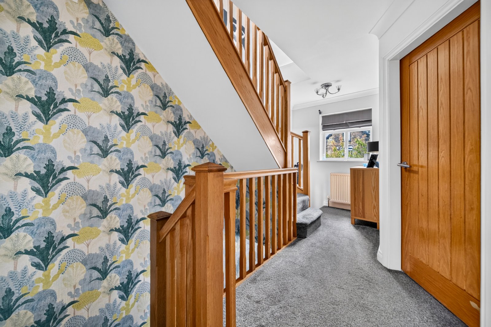 Lee Lane East, Horsforth, Leeds, West Yorkshire, LS18