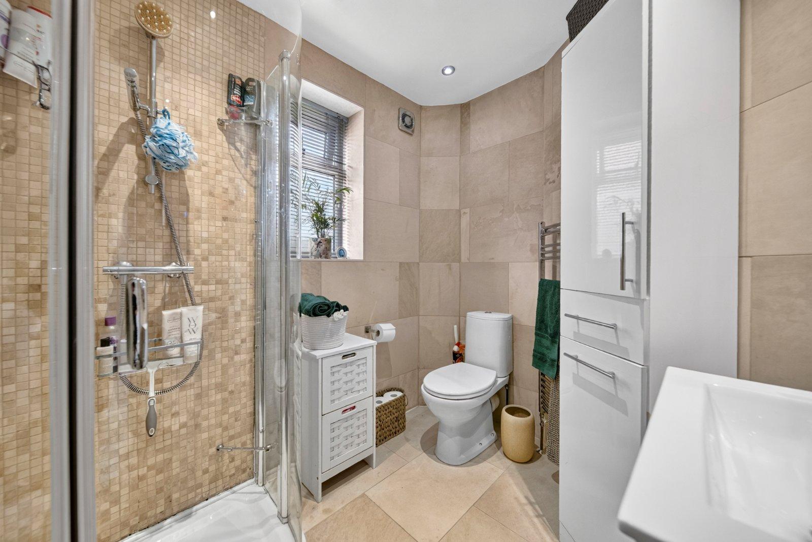 Lee Lane East, Horsforth, Leeds, West Yorkshire, LS18