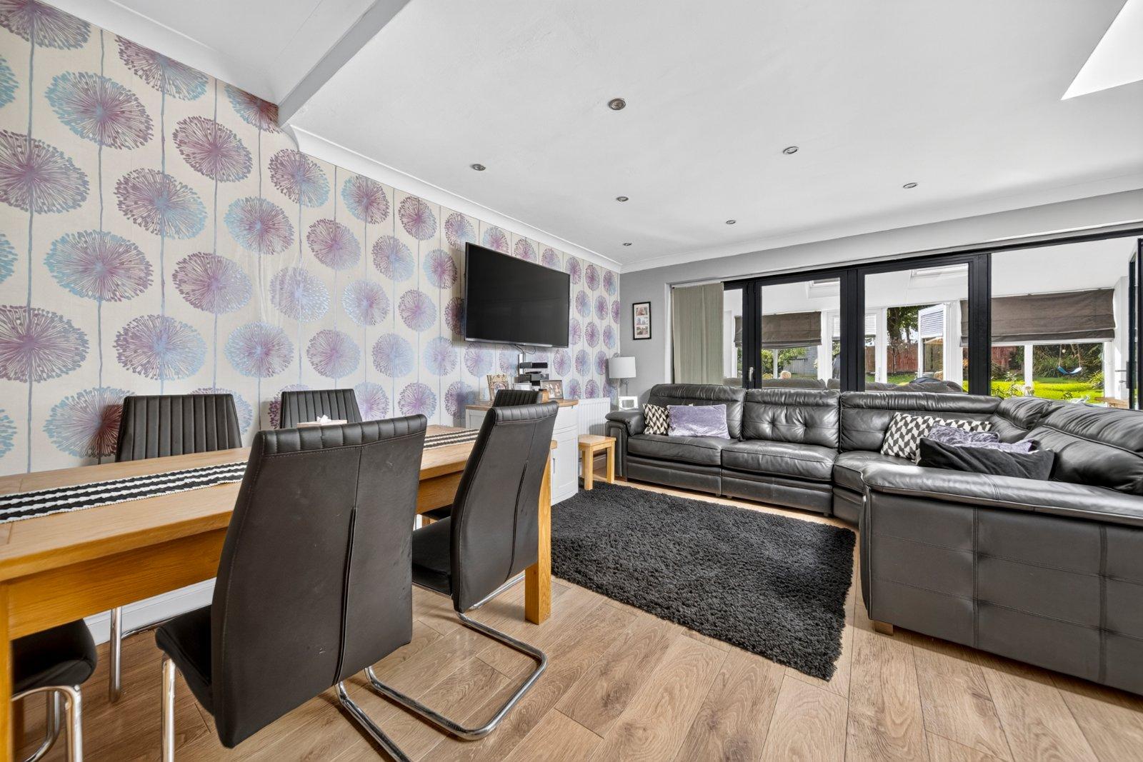 Lee Lane East, Horsforth, Leeds, West Yorkshire, LS18