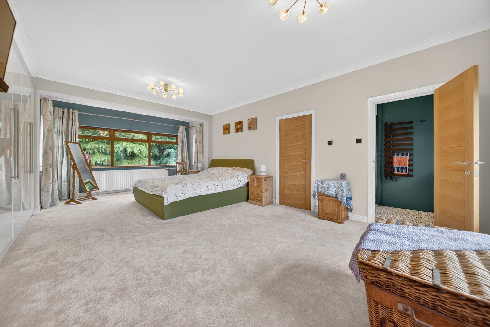 Clara Drive, Calverley, Pudsey, West Yorkshire, LS28