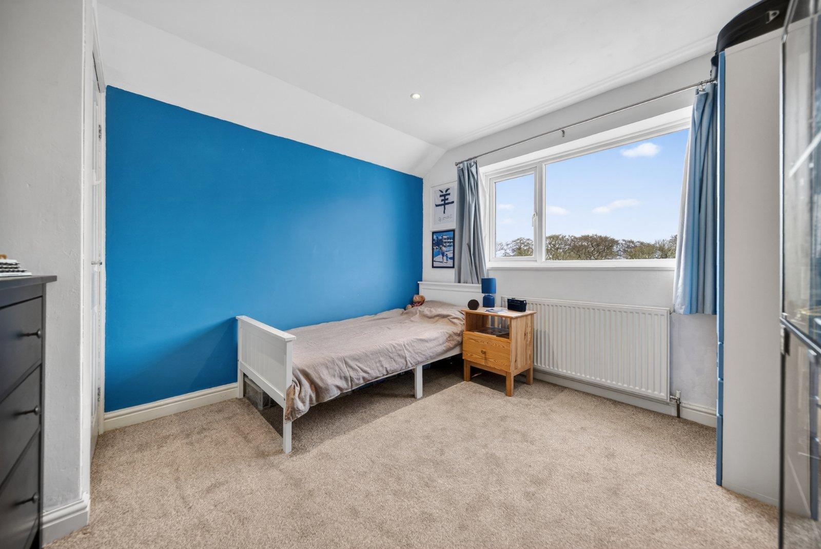 Hall Park Avenue, Horsforth, Leeds, West Yorkshire, LS18