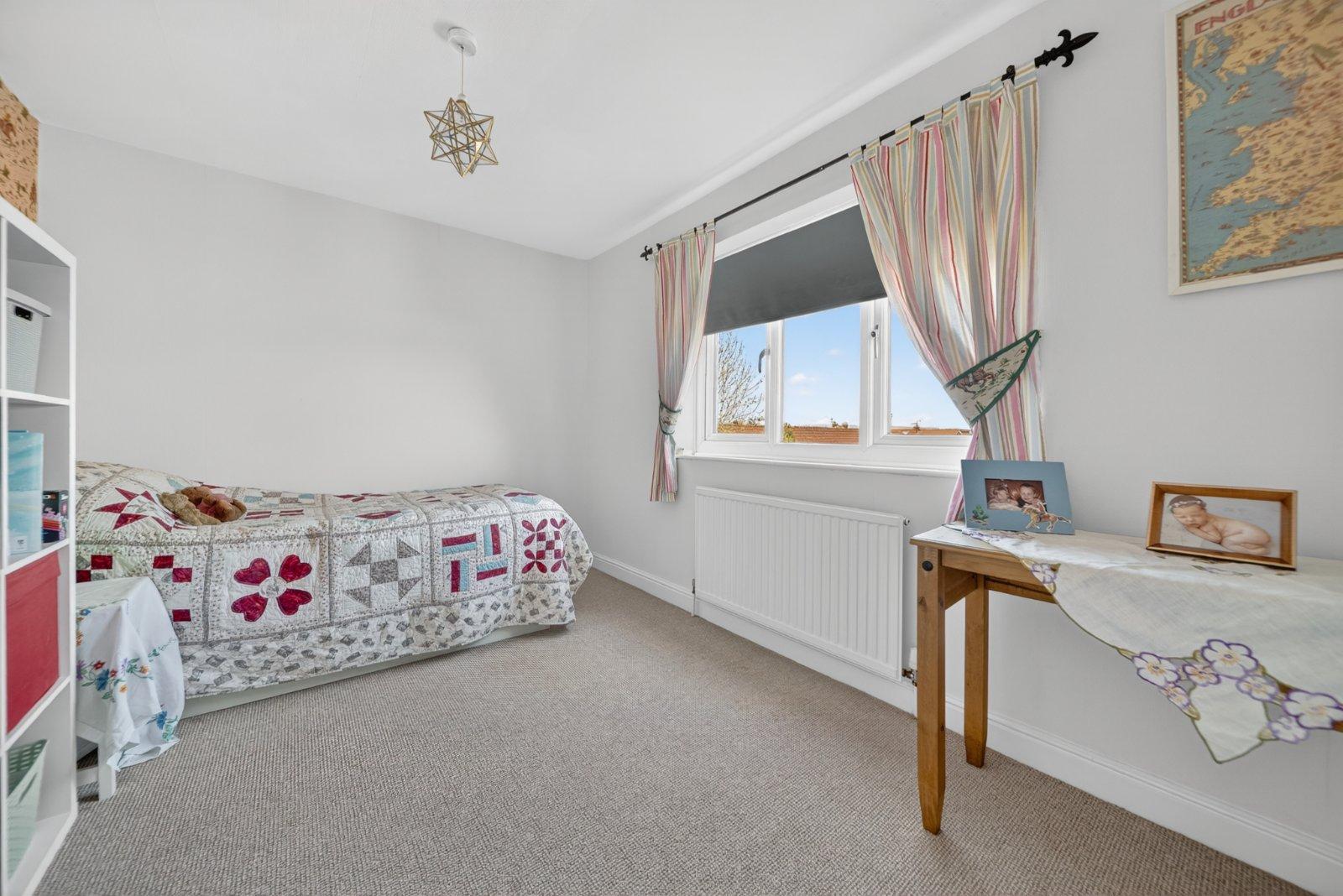 Hollin Park Court, Calverley, Pudsey, West Yorkshire, LS28