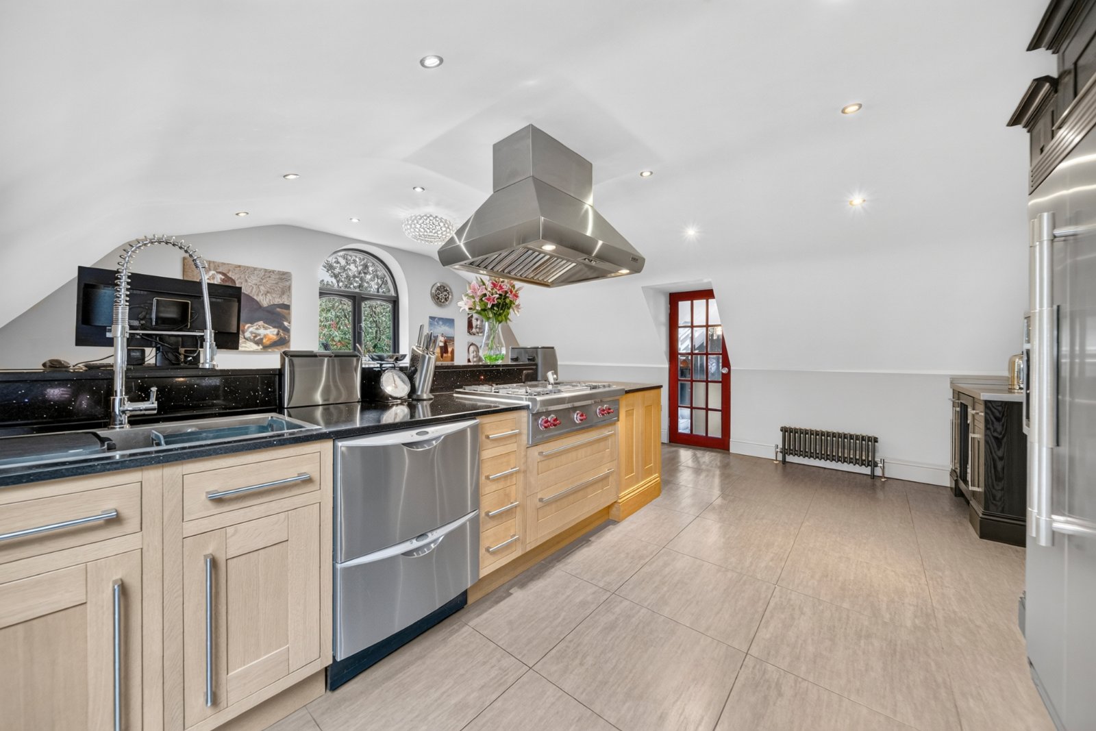 Woodleigh Hall View, Woodlands Drive, Rawdon, Leeds, LS19