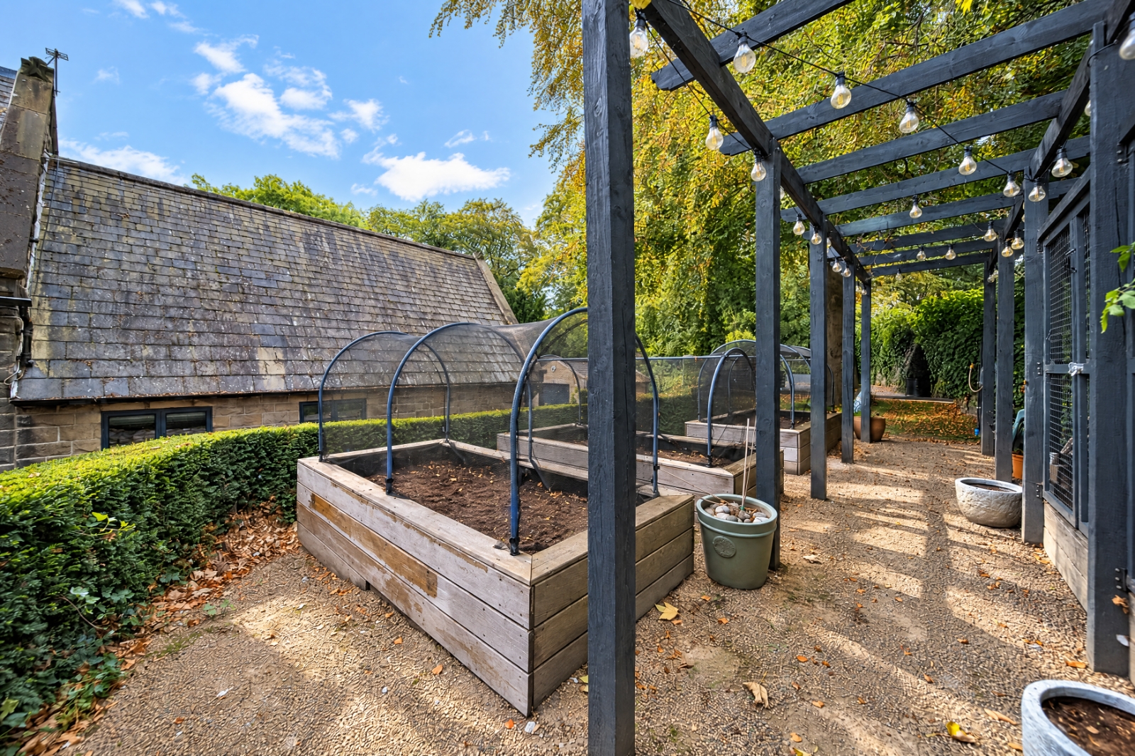 Woodleigh Hall View, Woodlands Drive, Rawdon, Leeds, LS19