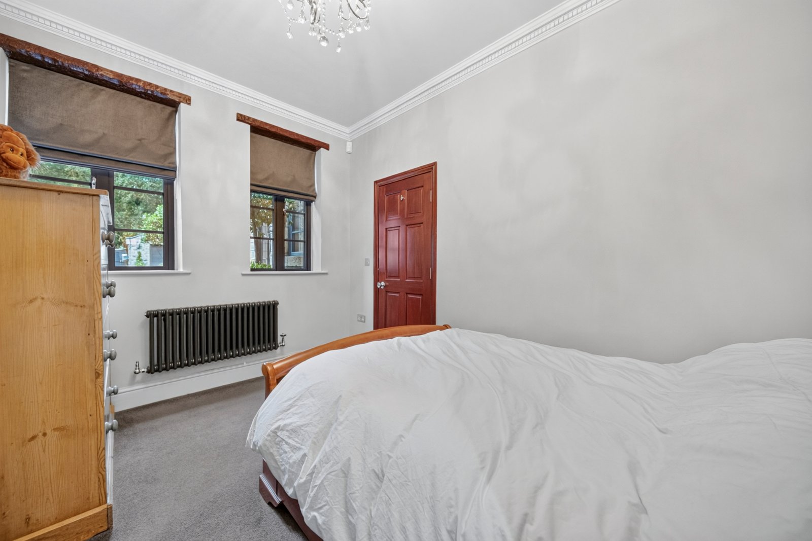 Woodleigh Hall View, Woodlands Drive, Rawdon, Leeds, LS19