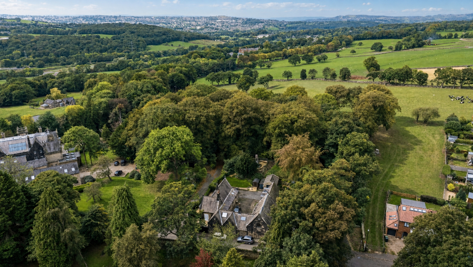 Woodleigh Hall View, Woodlands Drive, Rawdon, Leeds, LS19