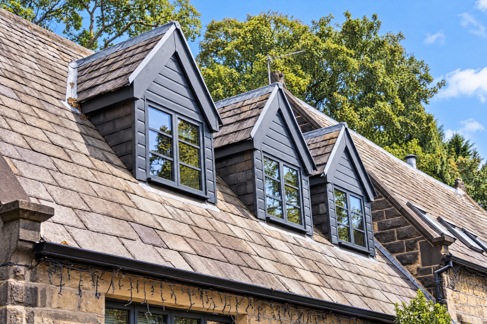 Woodleigh Hall View, Woodlands Drive, Rawdon, Leeds, LS19