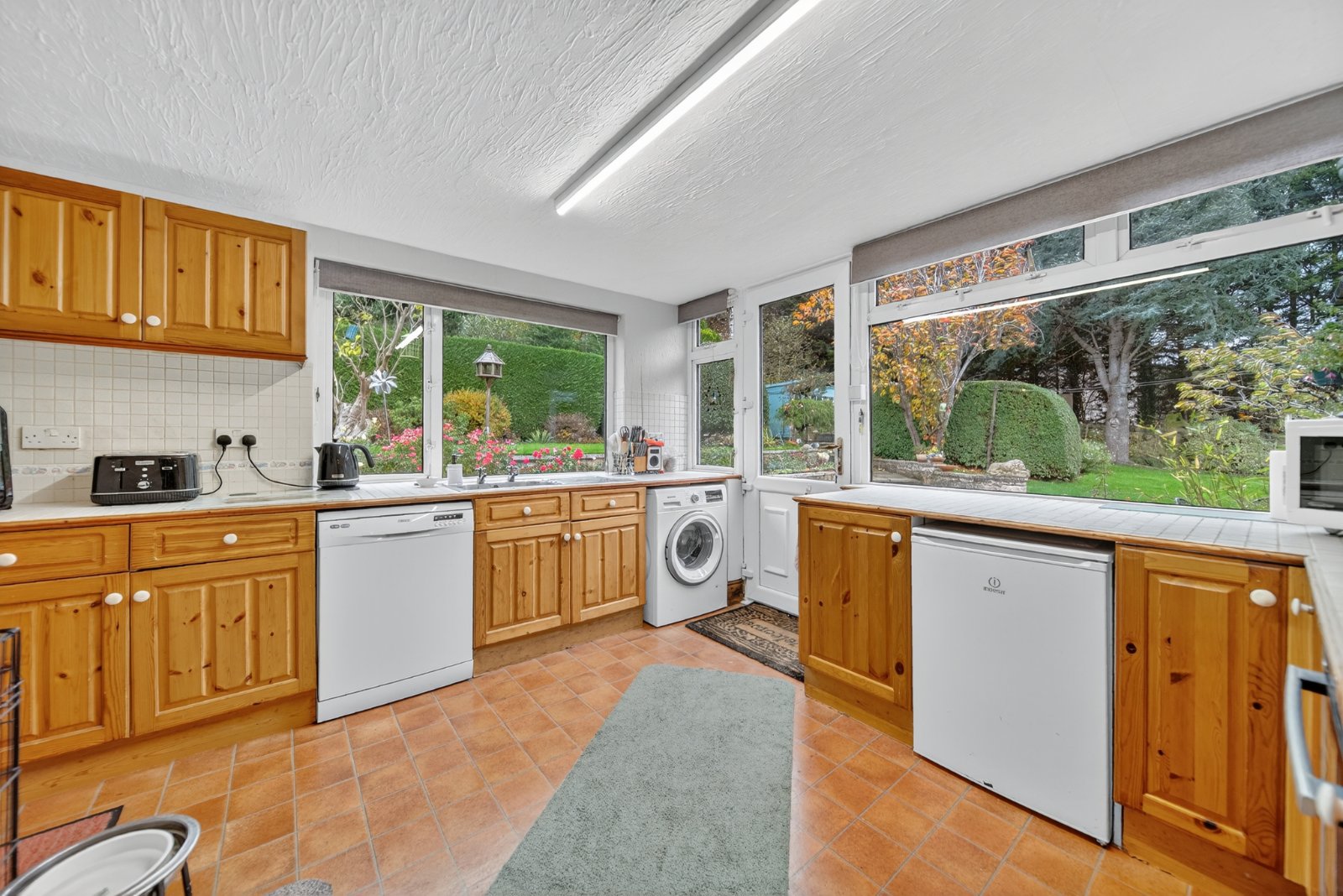 Low Green, Rawdon, Leeds, West Yorkshire, LS19