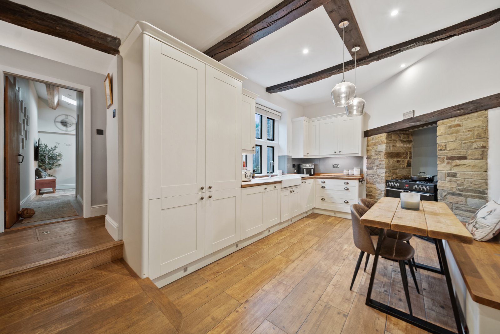 Woodhall Hills, Calverley, Pudsey, West Yorkshire, LS28