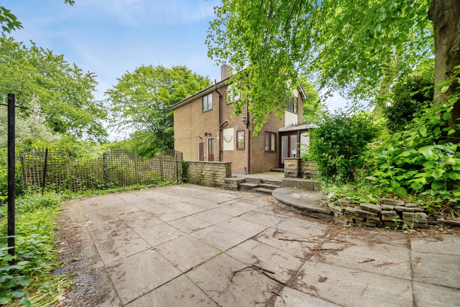 Town Gate, Calverley, Pudsey, West Yorkshire, LS28