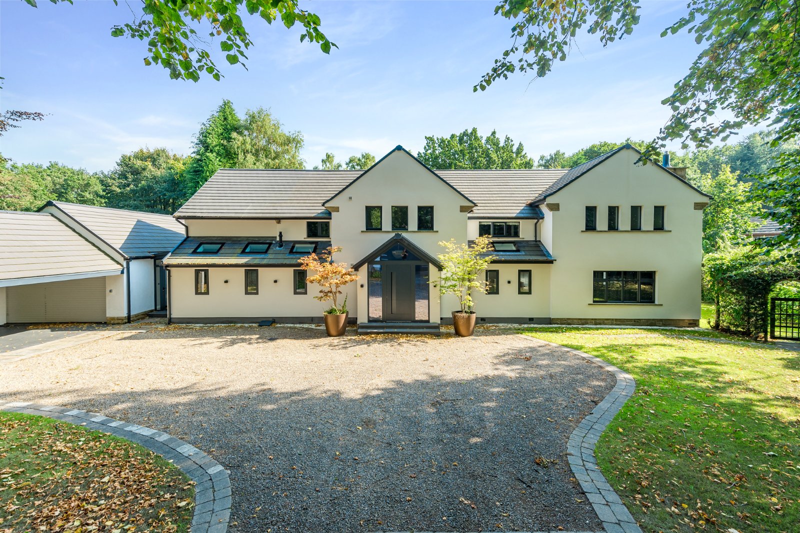 Langford House, Clara Drive, Calverley, Pudsey, West Yorkshire, LS28