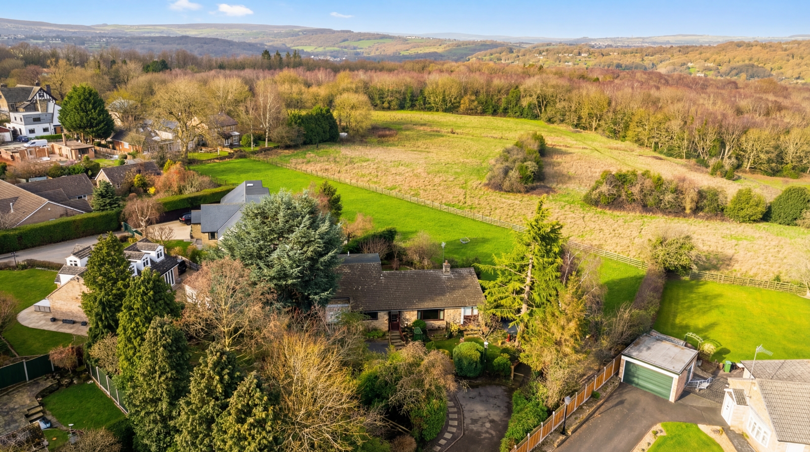 Carr Road, Calverley, Pudsey, West Yorkshire, LS28