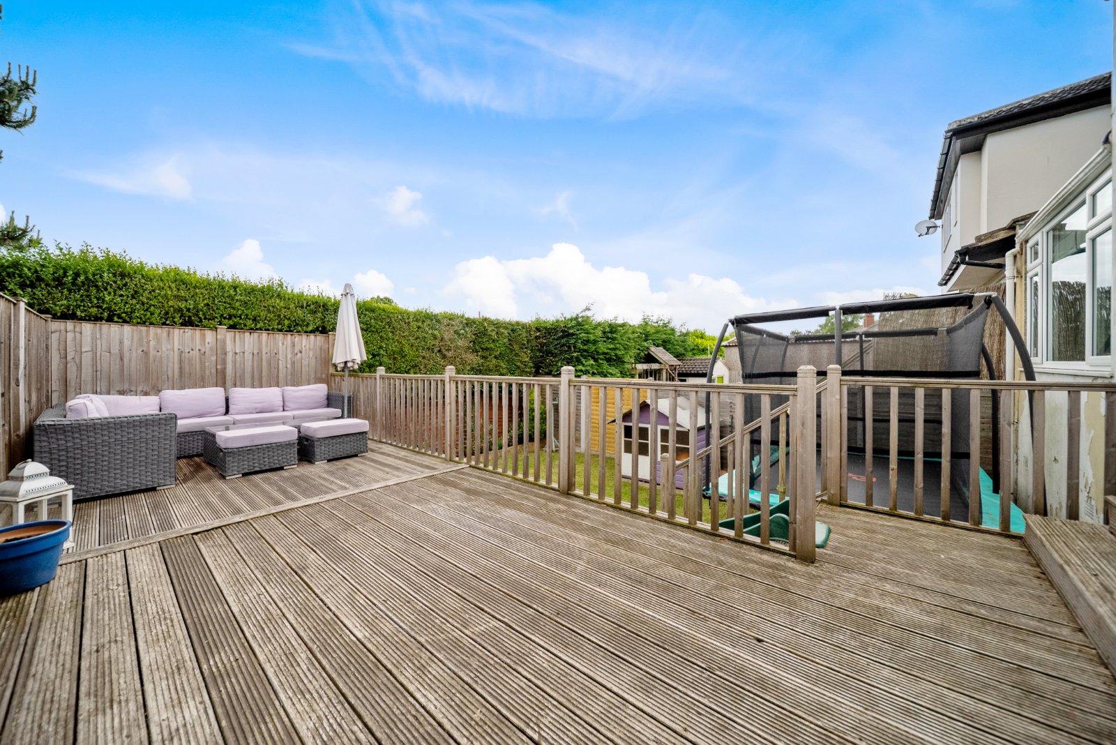Brownberrie Drive, Horsforth, Leeds, West Yorkshire, LS18