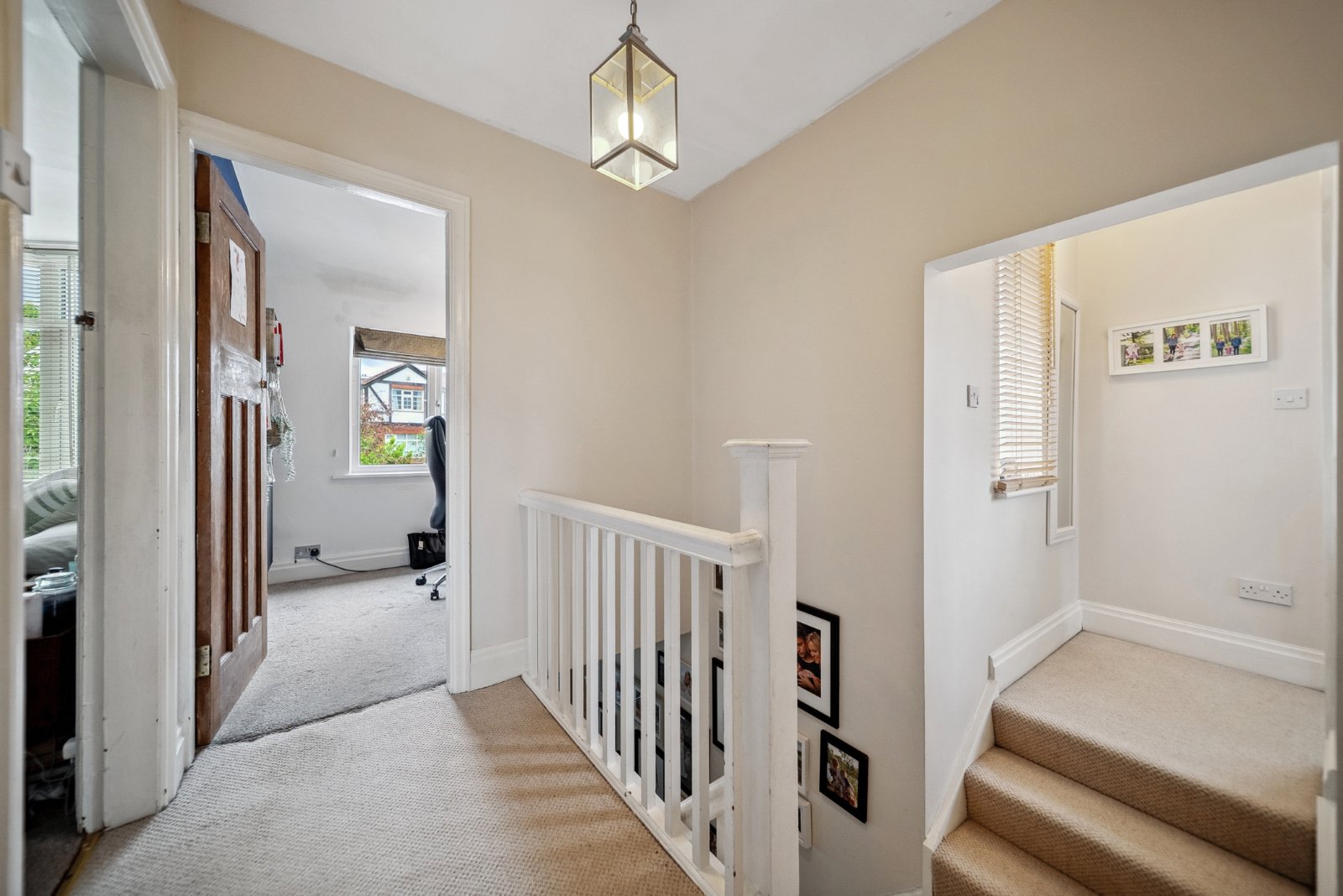 Brownberrie Drive, Horsforth, Leeds, West Yorkshire, LS18