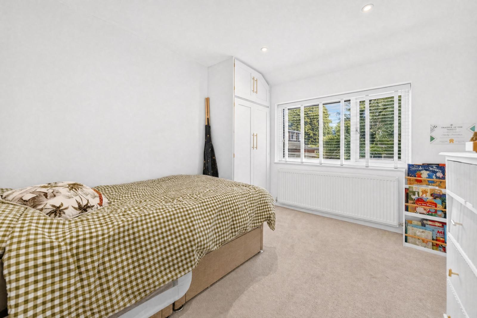 Hall Park Avenue, Horsforth, Leeds, West Yorkshire, LS18