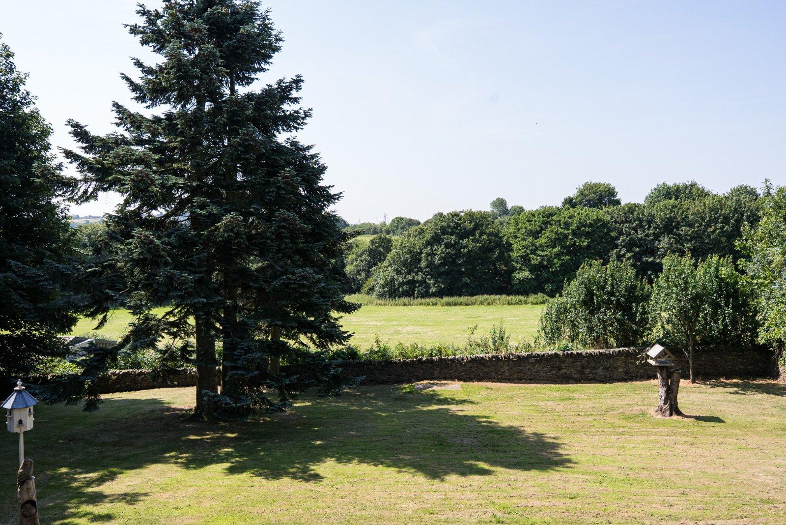 Priesthorpe Lane, Farsley, Pudsey, West Yorkshire, LS28