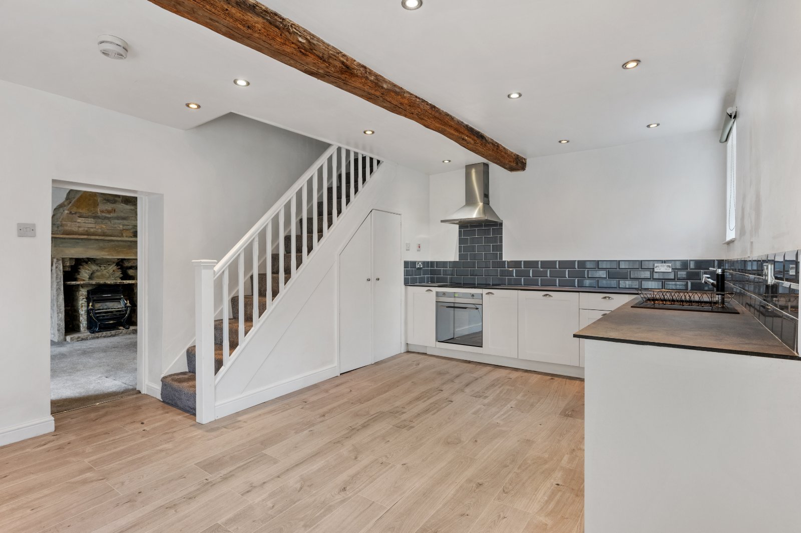 House & Cottage With Land – Bolton Lane, Bradford, West Yorkshire, BD2