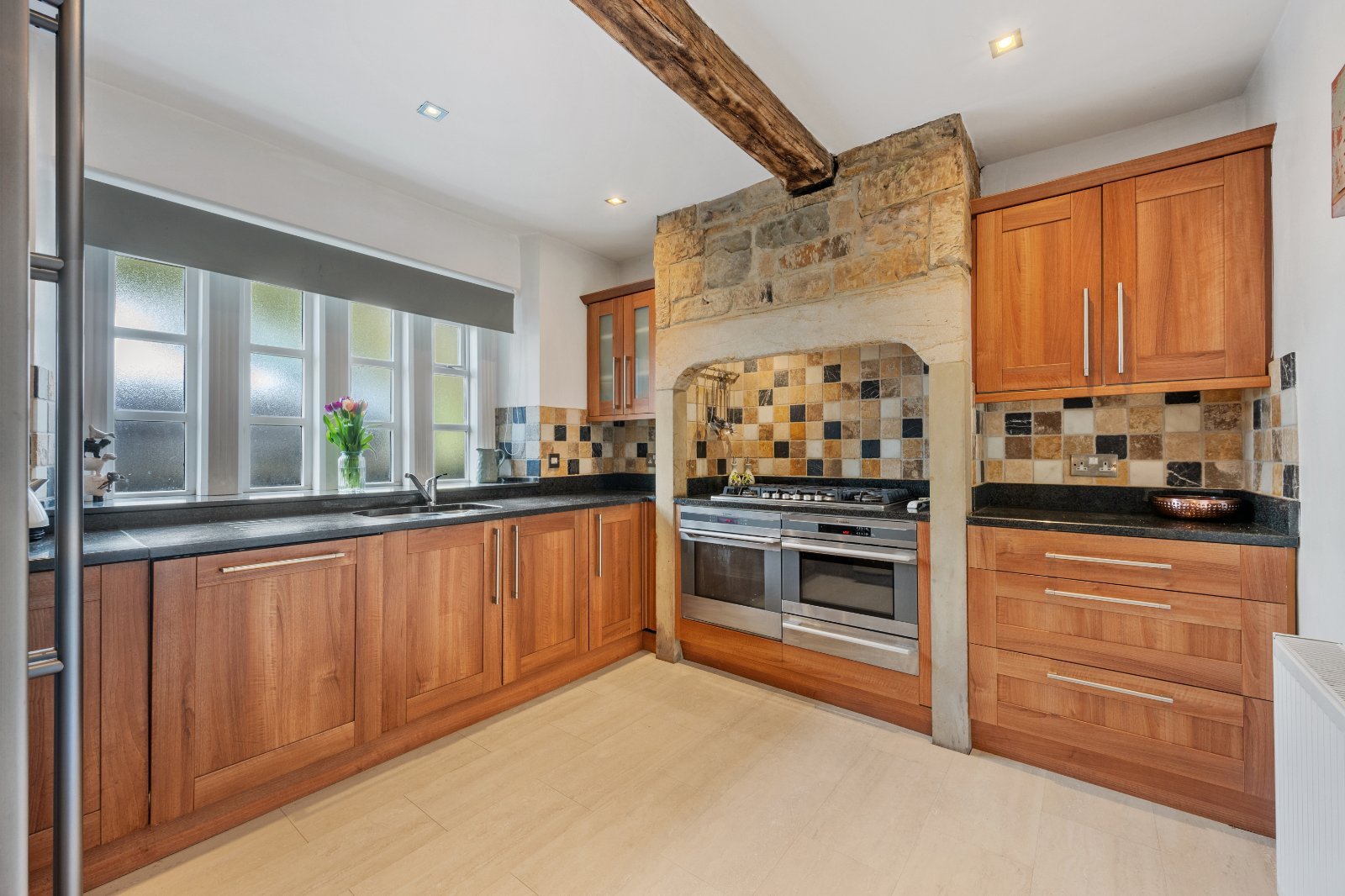 House & Cottage With Land – Bolton Lane, Bradford, West Yorkshire, BD2