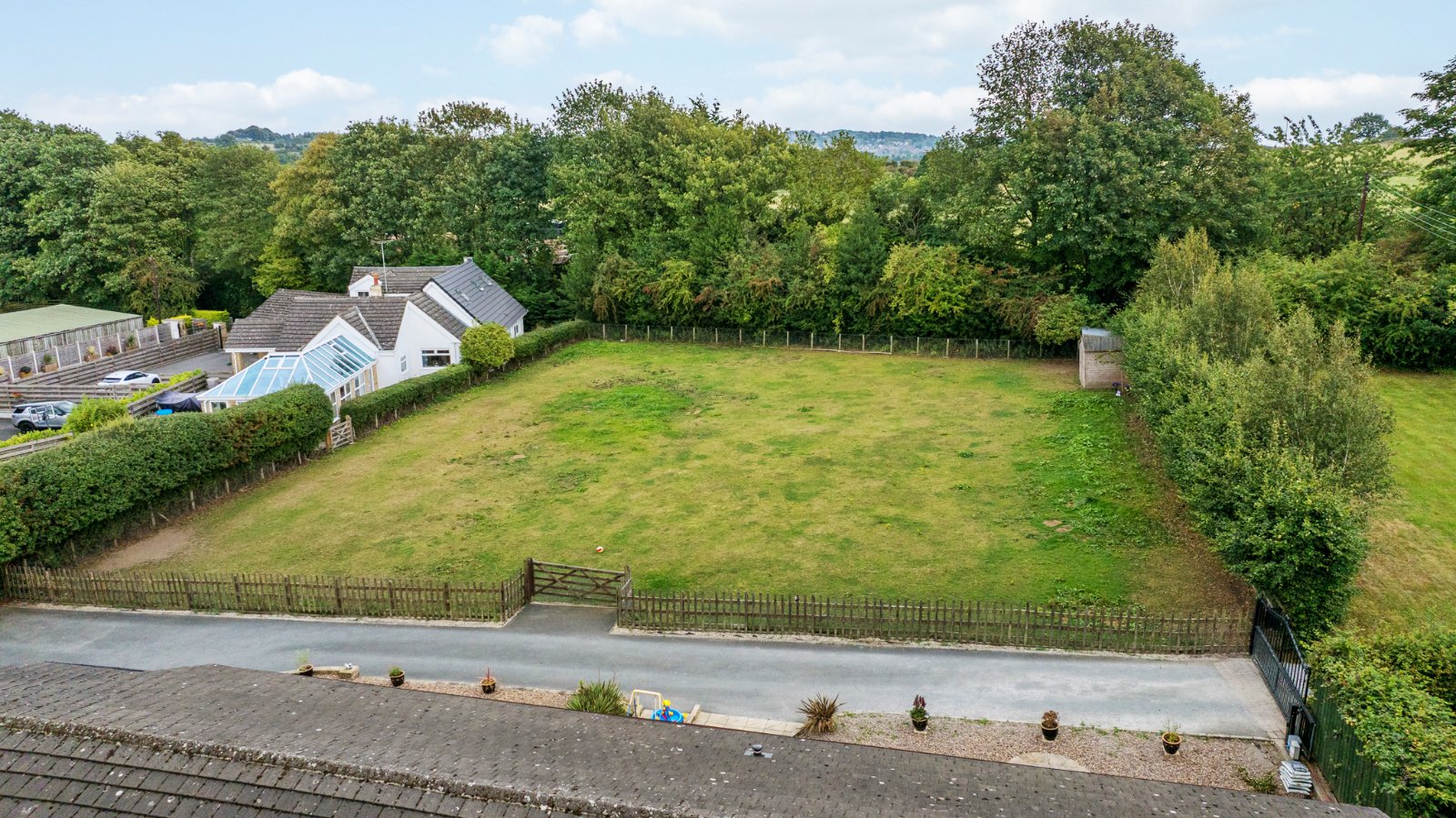 Dean Head, Scotland Lane, Horsforth, Leeds, LS18