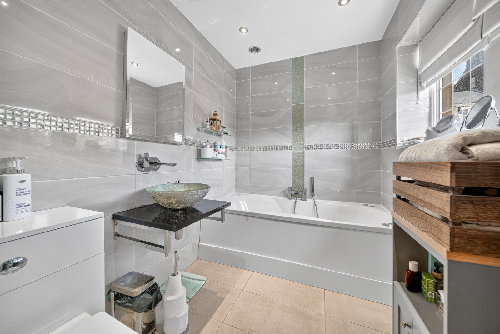 Rufford Avenue, Yeadon, Leeds, West Yorkshire, LS19