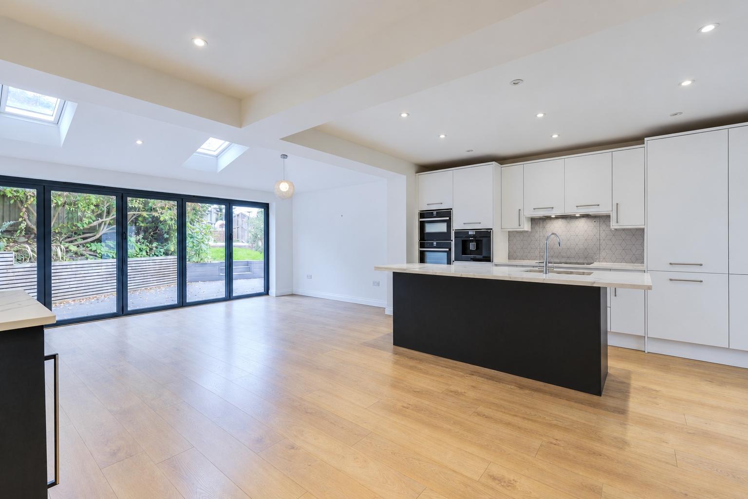 Carr Lane, Rawdon, Leeds, West Yorkshire, LS19