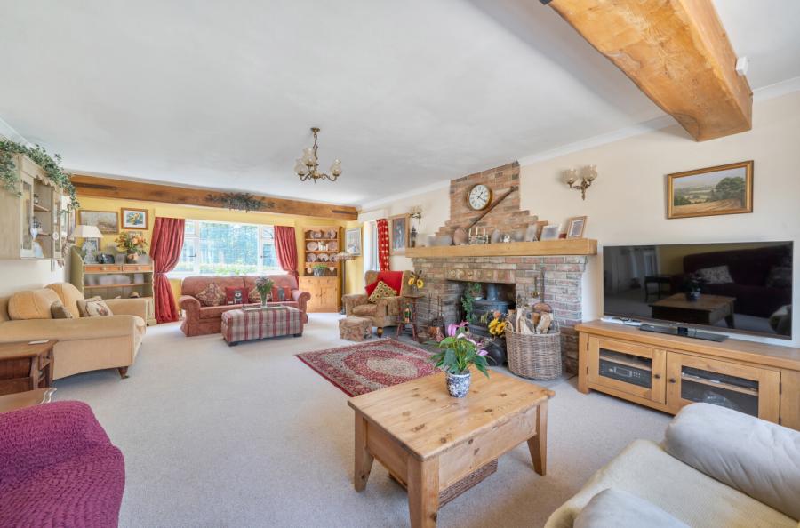 3 bedroom  detached bungalow for sale
