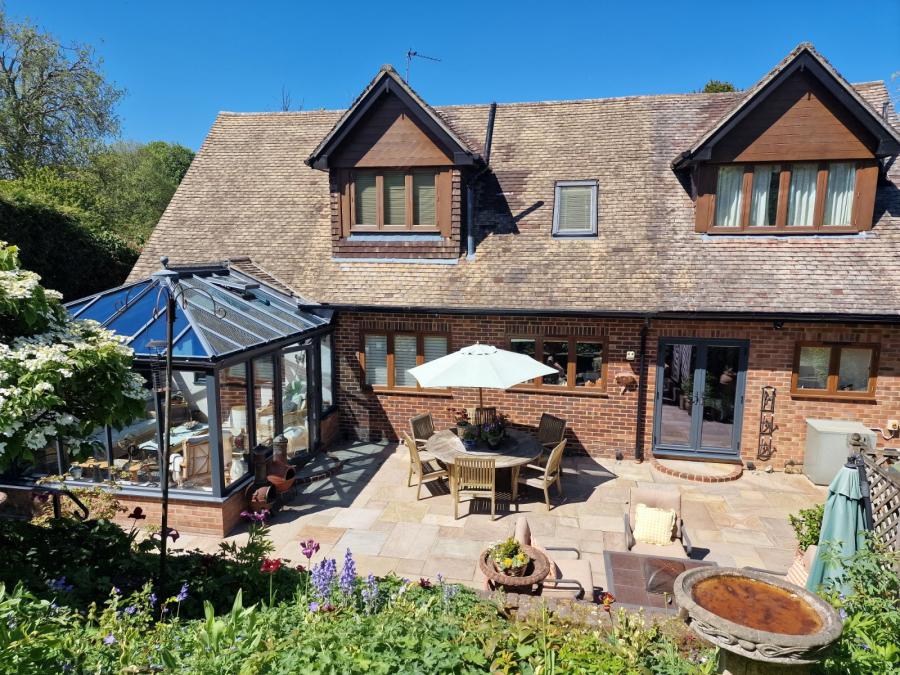 4 bedroom  detached house for sale