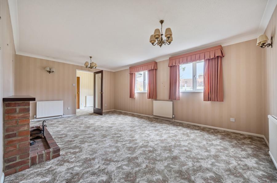 3 bedroom  detached detached house for sale