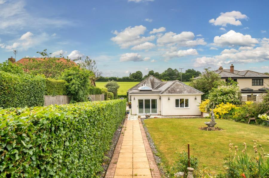 3 bedroom  detached bungalow for sale