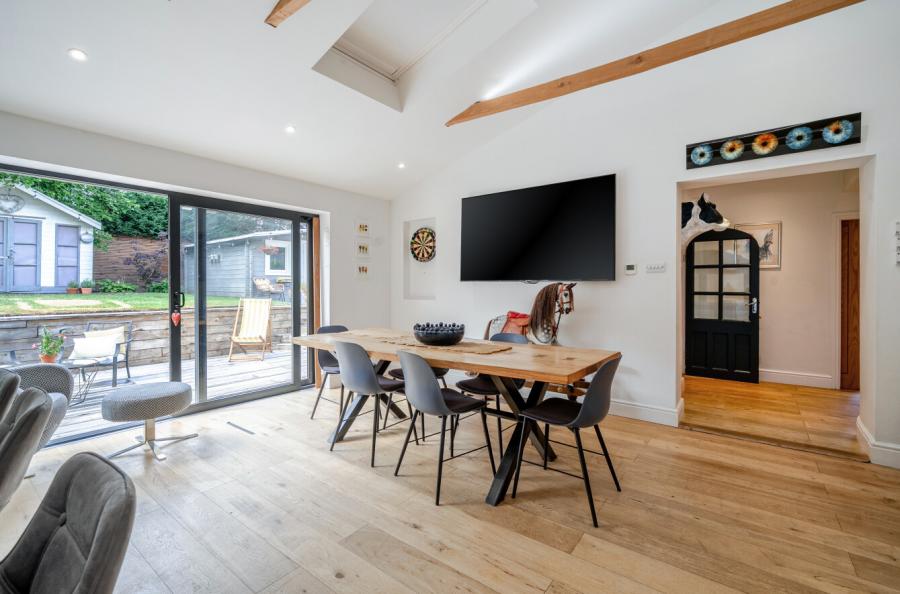4 bedroom  detached house for sale