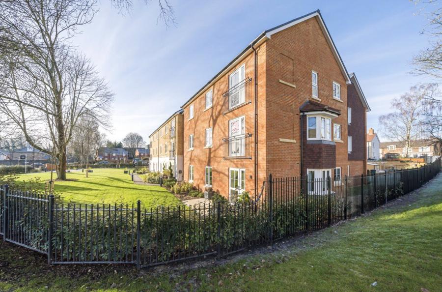 1 bedroom apartment for sale