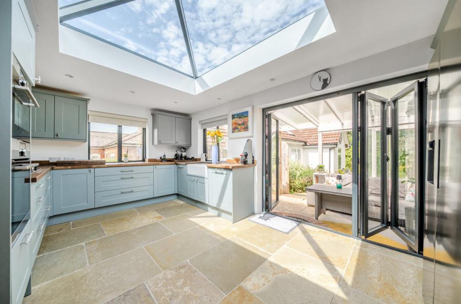 3 bedroom  detached bungalow for sale