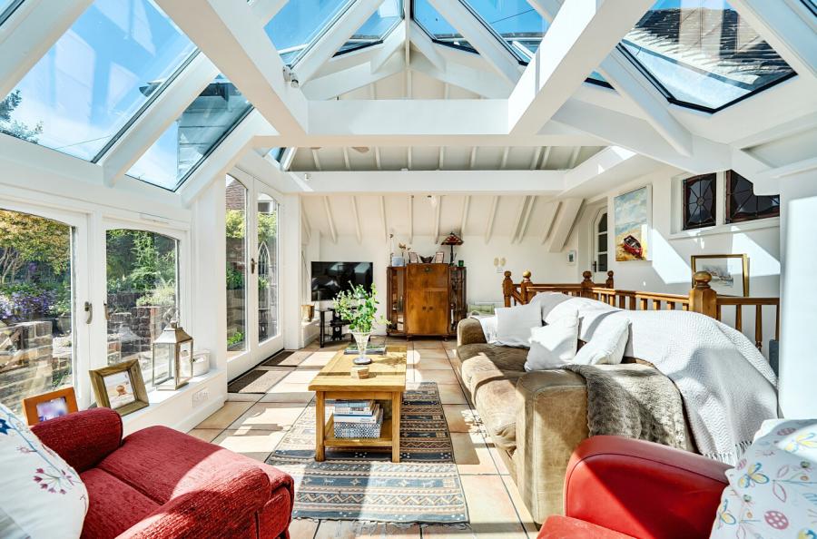 4 bedroom  detached house for sale