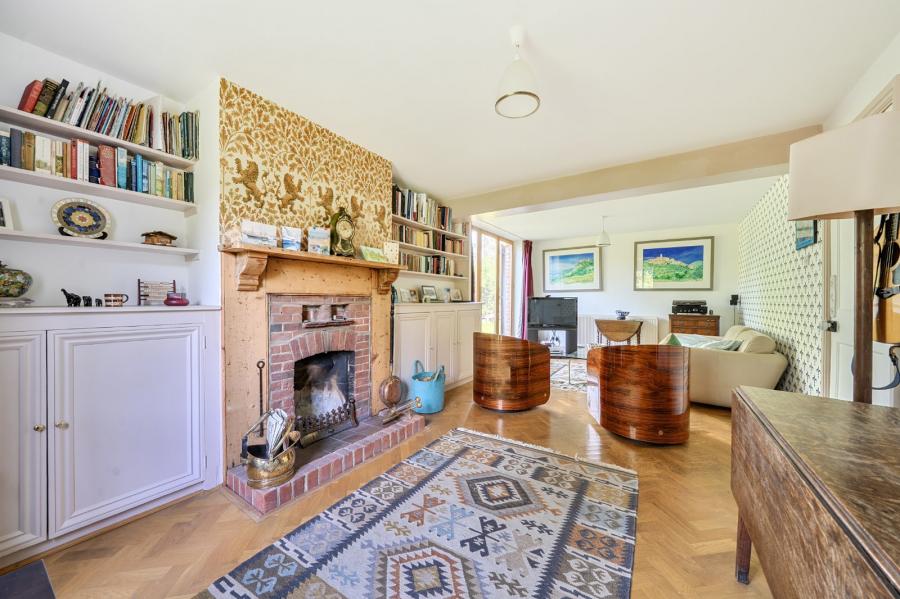 3 bedroom  detached house for sale