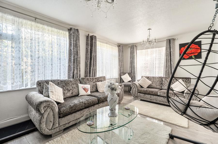 3 bedroom  detached bungalow for sale