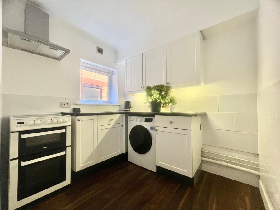 1 bedroom ground floor flat to rent