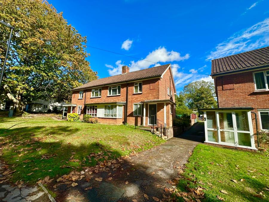 2 bedroom maisonette to rent