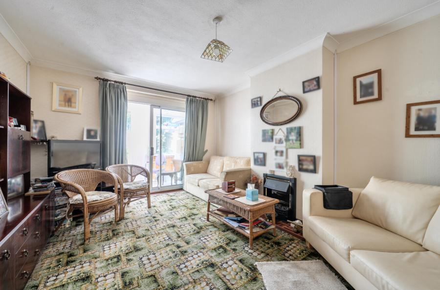 2 bedroom  semi-detached bungalow for sale
