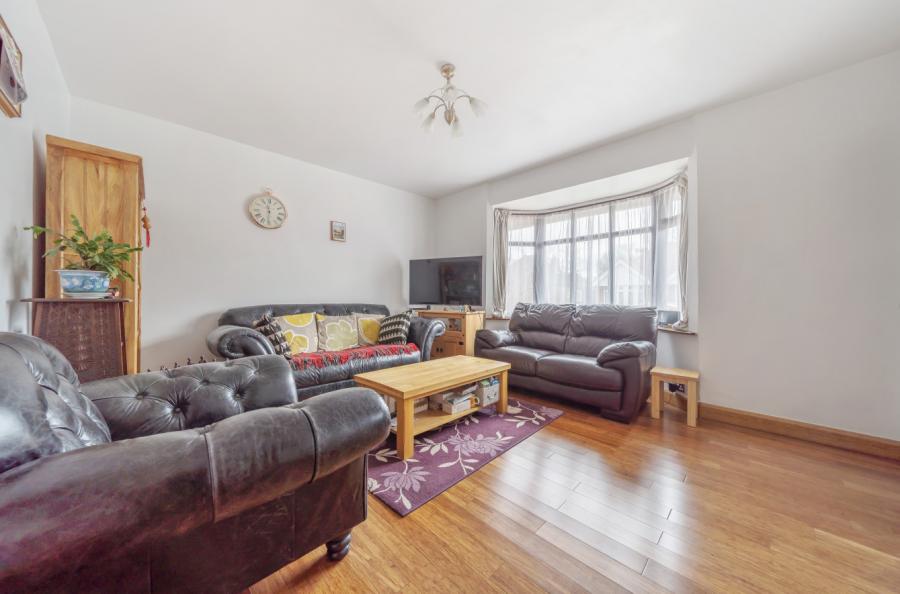 3 bedroom  semi-detached house for sale