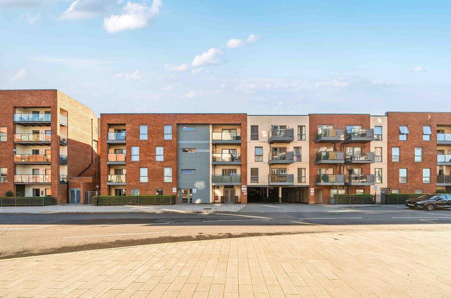 2 bedroom apartment for sale